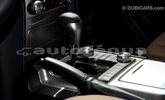 Acheter Import Voiture Toyota Land Cruiser Noir à Import - Dubai, Marquesas Acheter Import Voiture Toyota Land Cruiser Noir à Import - Dubai, Marquesas