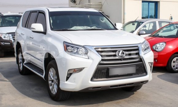 Acheter Import Voiture Lexus GX Blanc à Import - Dubai, Marquesas Acheter Import Voiture Lexus GX Blanc à Import - Dubai, Marquesas