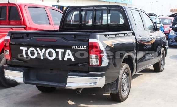 Acheter Import Voiture Toyota Hilux Noir à Import - Dubai, Marquesas Acheter Import Voiture Toyota Hilux Noir à Import - Dubai, Marquesas