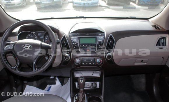 Acheter Import Voiture Hyundai Tucson Beige à Import - Dubai, Marquesas Acheter Import Voiture Hyundai Tucson Beige à Import - Dubai, Marquesas