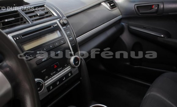 Acheter Import Voiture Toyota Camry Blanc à Import - Dubai, Marquesas Acheter Import Voiture Toyota Camry Blanc à Import - Dubai, Marquesas