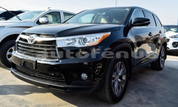Acheter Import Voiture Toyota Highlander Noir à Import - Dubai, Marquesas Acheter Import Voiture Toyota Highlander Noir à Import - Dubai, Marquesas