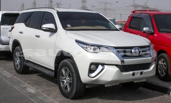 Buy Import Toyota Fortuner White Car in Import - Dubai in Marquesas Buy Import Toyota Fortuner White Car in Import - Dubai in Marquesas