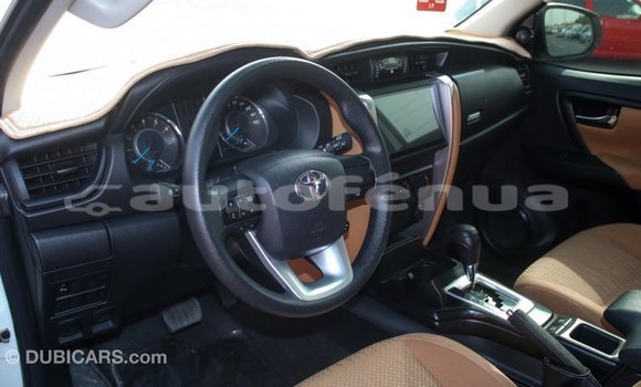 Buy Import Toyota Fortuner White Car in Import - Dubai in Marquesas Buy Import Toyota Fortuner White Car in Import - Dubai in Marquesas