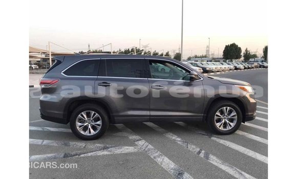 Acheter Import Voiture Toyota Highlander Autre à Import - Dubai, Marquesas Acheter Import Voiture Toyota Highlander Autre à Import - Dubai, Marquesas