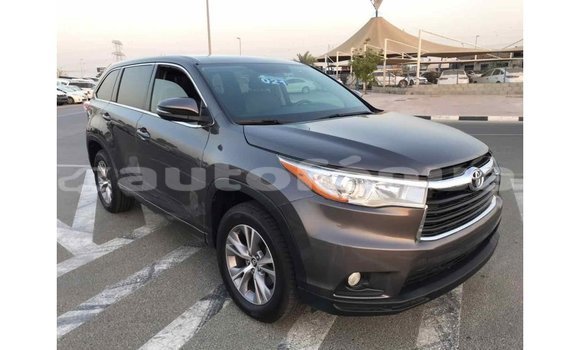 Acheter Import Voiture Toyota Highlander Autre à Import - Dubai, Marquesas Acheter Import Voiture Toyota Highlander Autre à Import - Dubai, Marquesas
