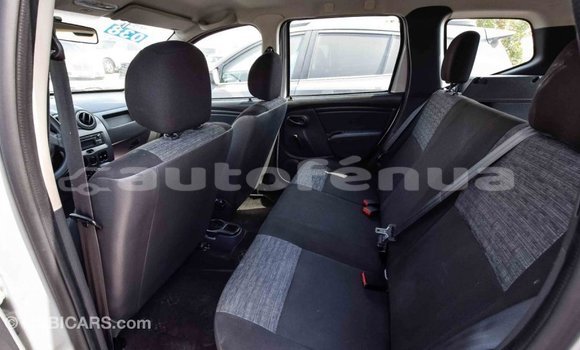 Acheter Import Voiture Renault Duster Autre à Import - Dubai, Marquesas Acheter Import Voiture Renault Duster Autre à Import - Dubai, Marquesas