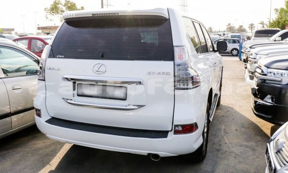 Acheter Import Voiture Lexus GX Blanc à Import - Dubai, Marquesas Acheter Import Voiture Lexus GX Blanc à Import - Dubai, Marquesas
