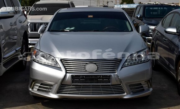 Buy Import Lexus ES Other Car in Import - Dubai in Marquesas Buy Import Lexus ES Other Car in Import - Dubai in Marquesas