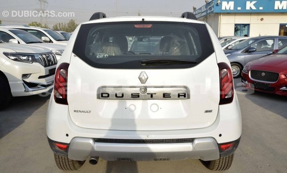 Acheter Import Voiture Renault Duster Blanc à Import - Dubai, Marquesas Acheter Import Voiture Renault Duster Blanc à Import - Dubai, Marquesas