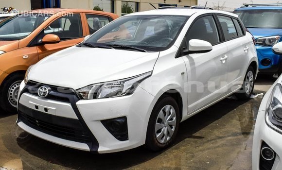 Buy Import Toyota Yaris White Car in Import - Dubai in Marquesas Buy Import Toyota Yaris White Car in Import - Dubai in Marquesas