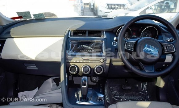 Acheter Import Voiture Jaguar E-Pace Blanc à Import - Dubai, Marquesas Acheter Import Voiture Jaguar E-Pace Blanc à Import - Dubai, Marquesas
