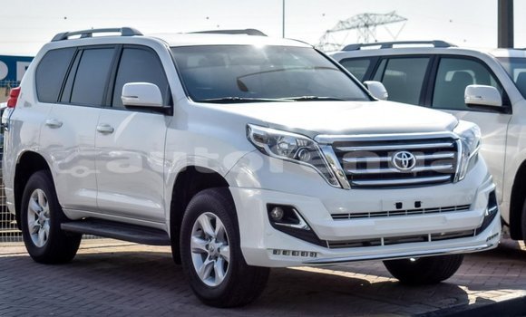Acheter Import Voiture Toyota Prado Blanc à Import - Dubai, Marquesas Acheter Import Voiture Toyota Prado Blanc à Import - Dubai, Marquesas