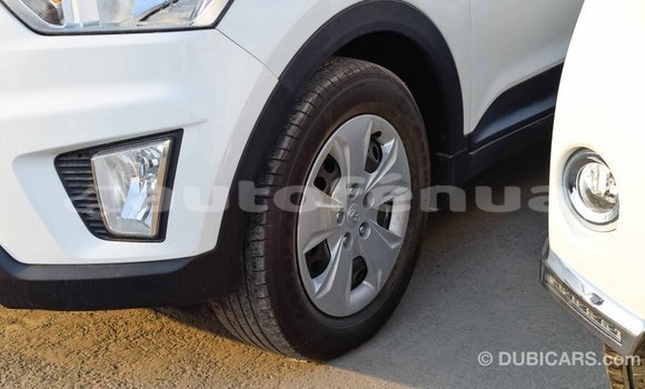 Acheter Import Voiture Hyundai Creta Blanc à Import - Dubai, Marquesas Acheter Import Voiture Hyundai Creta Blanc à Import - Dubai, Marquesas