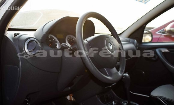 Buy Import Renault Duster White Car in Import - Dubai in Marquesas Buy Import Renault Duster White Car in Import - Dubai in Marquesas