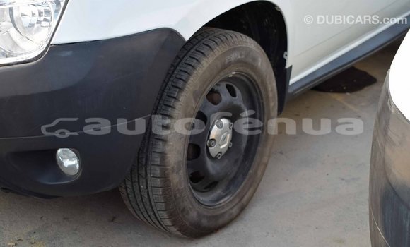 Buy Import Renault Duster White Car in Import - Dubai in Marquesas Buy Import Renault Duster White Car in Import - Dubai in Marquesas