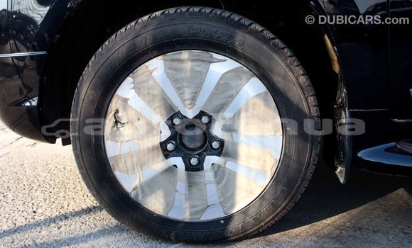 Acheter Import Voiture Toyota Land Cruiser Noir à Import - Dubai, Marquesas Acheter Import Voiture Toyota Land Cruiser Noir à Import - Dubai, Marquesas