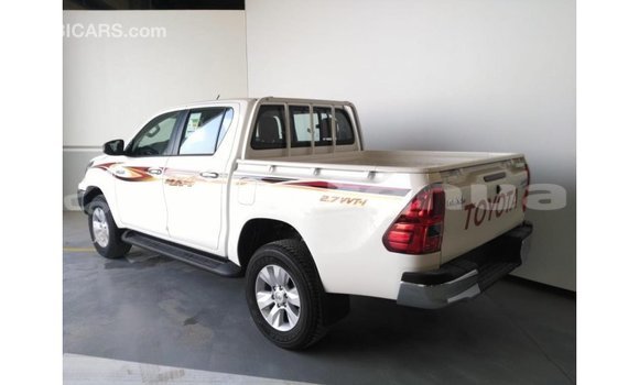 Buy Import Toyota Hilux White Car in Import - Dubai in Marquesas Buy Import Toyota Hilux White Car in Import - Dubai in Marquesas