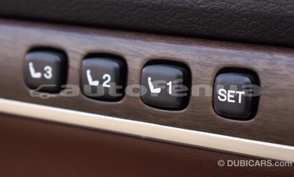 Buy Import Toyota Land Cruiser White Car in Import - Dubai in Marquesas Buy Import Toyota Land Cruiser White Car in Import - Dubai in Marquesas