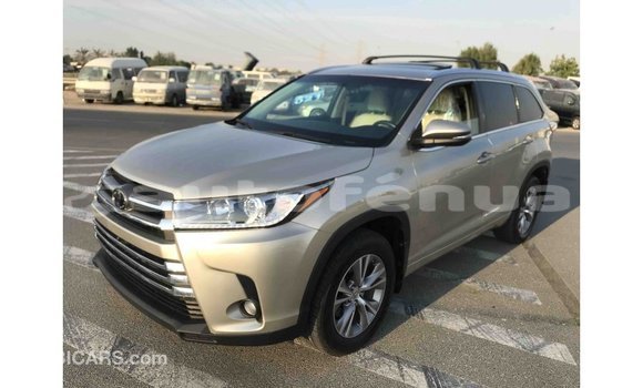 Acheter Import Voiture Toyota Highlander Autre à Import - Dubai, Marquesas Acheter Import Voiture Toyota Highlander Autre à Import - Dubai, Marquesas