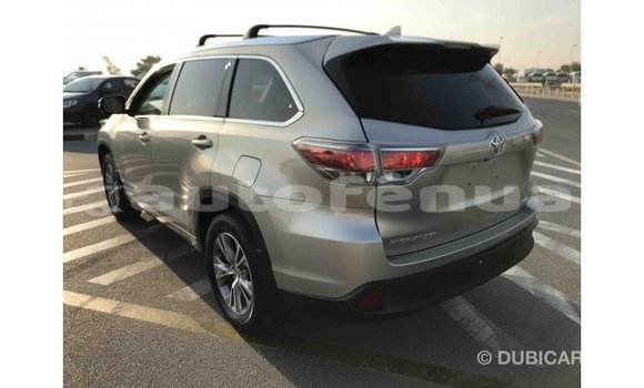 Acheter Import Voiture Toyota Highlander Autre à Import - Dubai, Marquesas Acheter Import Voiture Toyota Highlander Autre à Import - Dubai, Marquesas