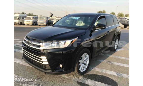 Acheter Import Voiture Toyota Highlander Noir à Import - Dubai, Marquesas Acheter Import Voiture Toyota Highlander Noir à Import - Dubai, Marquesas
