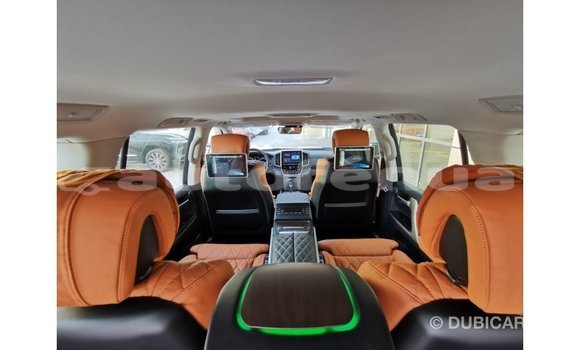 Acheter Import Voiture Toyota Land Cruiser Noir à Import - Dubai, Marquesas Acheter Import Voiture Toyota Land Cruiser Noir à Import - Dubai, Marquesas