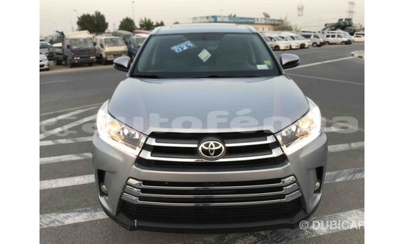 Acheter Import Voiture Toyota Highlander Autre à Import - Dubai, Marquesas Acheter Import Voiture Toyota Highlander Autre à Import - Dubai, Marquesas