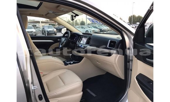 Acheter Import Voiture Toyota Highlander Autre à Import - Dubai, Marquesas Acheter Import Voiture Toyota Highlander Autre à Import - Dubai, Marquesas