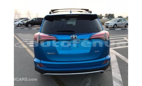 Acheter Import Voiture Toyota 4Runner Bleu à Import - Dubai, Marquesas Acheter Import Voiture Toyota 4Runner Bleu à Import - Dubai, Marquesas