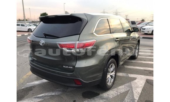 Acheter Import Voiture Toyota Highlander Autre à Import - Dubai, Marquesas Acheter Import Voiture Toyota Highlander Autre à Import - Dubai, Marquesas