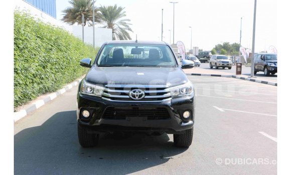Acheter Import Voiture Toyota Hilux Noir à Import - Dubai, Marquesas Acheter Import Voiture Toyota Hilux Noir à Import - Dubai, Marquesas