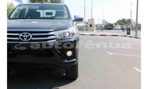 Acheter Import Voiture Toyota Hilux Noir à Import - Dubai, Marquesas Acheter Import Voiture Toyota Hilux Noir à Import - Dubai, Marquesas