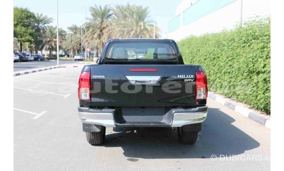 Acheter Import Voiture Toyota Hilux Noir à Import - Dubai, Marquesas Acheter Import Voiture Toyota Hilux Noir à Import - Dubai, Marquesas