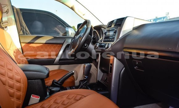Acheter Import Voiture Toyota Prado Autre à Import - Dubai, Marquesas Acheter Import Voiture Toyota Prado Autre à Import - Dubai, Marquesas