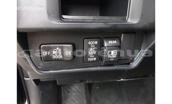 Acheter Import Voiture Toyota Tacoma Noir à Import - Dubai, Marquesas Acheter Import Voiture Toyota Tacoma Noir à Import - Dubai, Marquesas