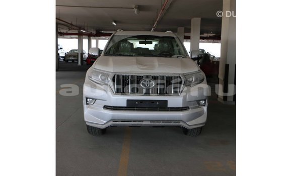Acheter Import Voiture Toyota Prado Autre à Import - Dubai, Marquesas Acheter Import Voiture Toyota Prado Autre à Import - Dubai, Marquesas
