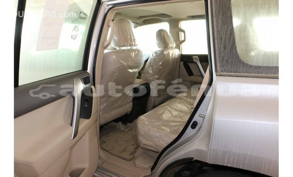 Acheter Import Voiture Toyota Prado Autre à Import - Dubai, Marquesas Acheter Import Voiture Toyota Prado Autre à Import - Dubai, Marquesas