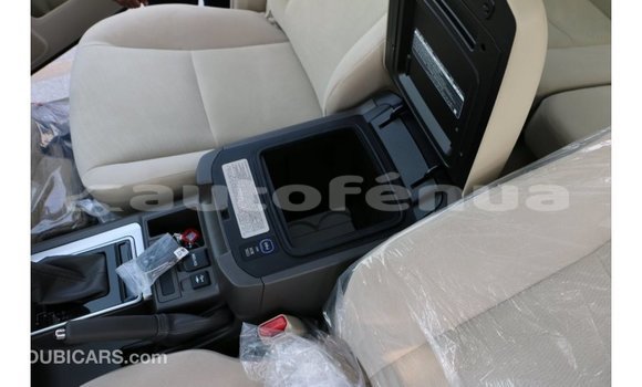 Acheter Import Voiture Toyota Prado Noir à Import - Dubai, Marquesas Acheter Import Voiture Toyota Prado Noir à Import - Dubai, Marquesas
