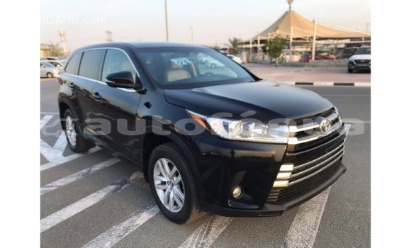 Acheter Import Voiture Toyota Highlander Noir à Import - Dubai, Marquesas Acheter Import Voiture Toyota Highlander Noir à Import - Dubai, Marquesas