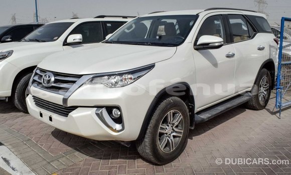 Acheter Import Voiture Toyota Fortuner Blanc à Import - Dubai, Marquesas Acheter Import Voiture Toyota Fortuner Blanc à Import - Dubai, Marquesas