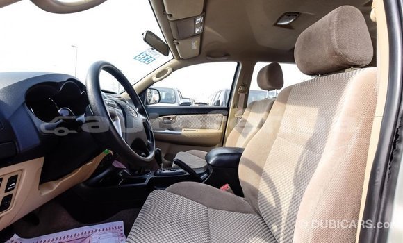 Acheter Import Voiture Toyota Fortuner Autre à Import - Dubai, Marquesas Acheter Import Voiture Toyota Fortuner Autre à Import - Dubai, Marquesas