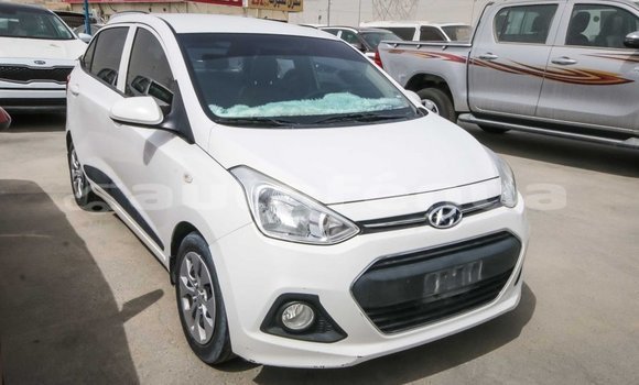 Acheter Import Voiture Hyundai i10 Blanc à Import - Dubai, Marquesas Acheter Import Voiture Hyundai i10 Blanc à Import - Dubai, Marquesas