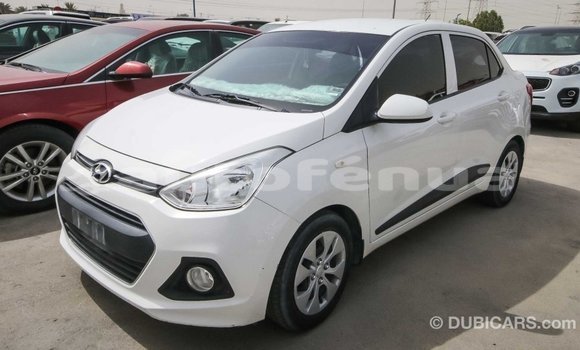 Acheter Import Voiture Hyundai i10 Blanc à Import - Dubai, Marquesas Acheter Import Voiture Hyundai i10 Blanc à Import - Dubai, Marquesas