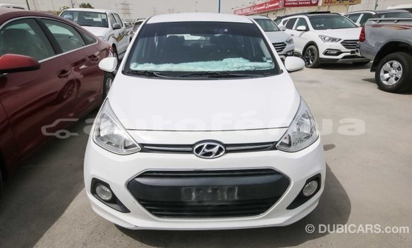 Acheter Import Voiture Hyundai i10 Blanc à Import - Dubai, Marquesas Acheter Import Voiture Hyundai i10 Blanc à Import - Dubai, Marquesas