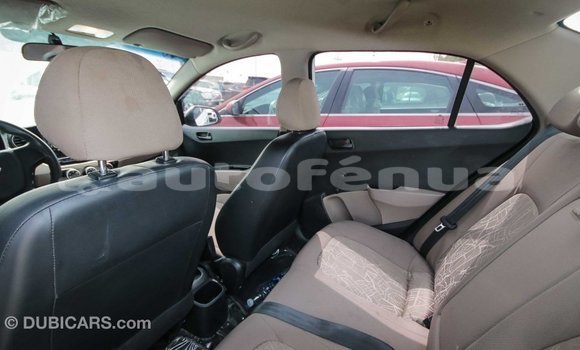 Acheter Import Voiture Hyundai i10 Blanc à Import - Dubai, Marquesas Acheter Import Voiture Hyundai i10 Blanc à Import - Dubai, Marquesas