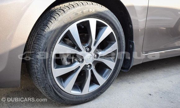 Acheter Import Voiture Hyundai Accent Marron à Import - Dubai, Marquesas Acheter Import Voiture Hyundai Accent Marron à Import - Dubai, Marquesas