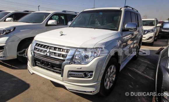 Buy Import Mitsubishi Pajero White Car in Import - Dubai in Marquesas Buy Import Mitsubishi Pajero White Car in Import - Dubai in Marquesas