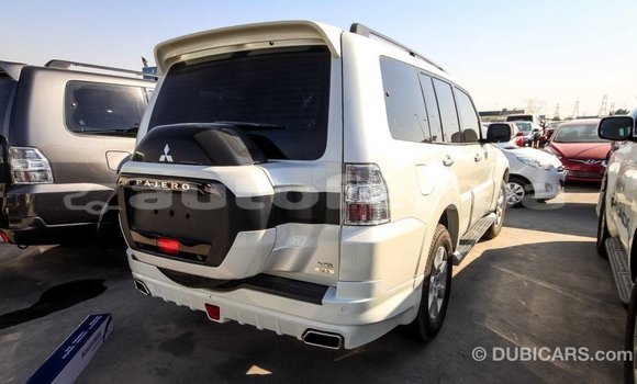 Buy Import Mitsubishi Pajero White Car in Import - Dubai in Marquesas Buy Import Mitsubishi Pajero White Car in Import - Dubai in Marquesas