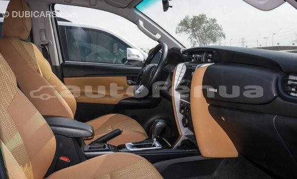 Acheter Import Voiture Toyota Fortuner Blanc à Import - Dubai, Marquesas Acheter Import Voiture Toyota Fortuner Blanc à Import - Dubai, Marquesas